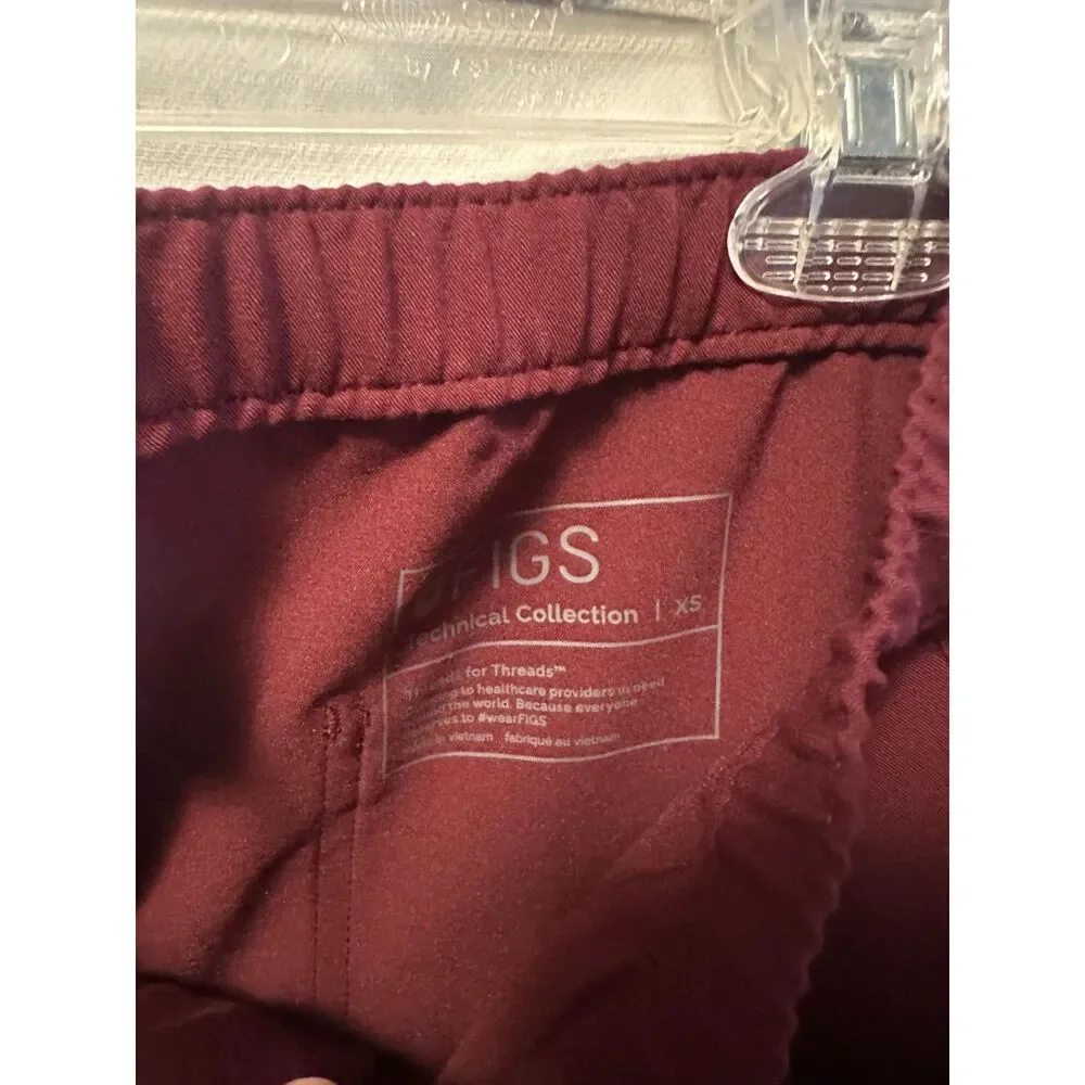 Figs modern slim